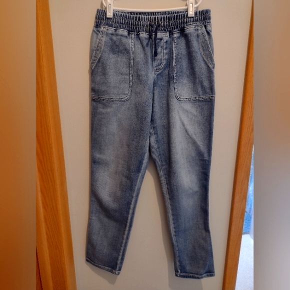 Maurices Denim - Maurices Weekender Pull On Jeans Size 2